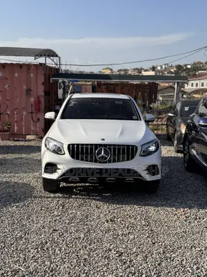 Mercedes-Benz GLC-Class 2019 White