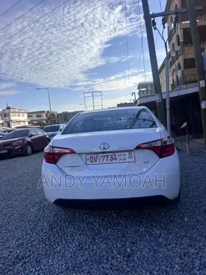 Toyota Corolla 2016 White