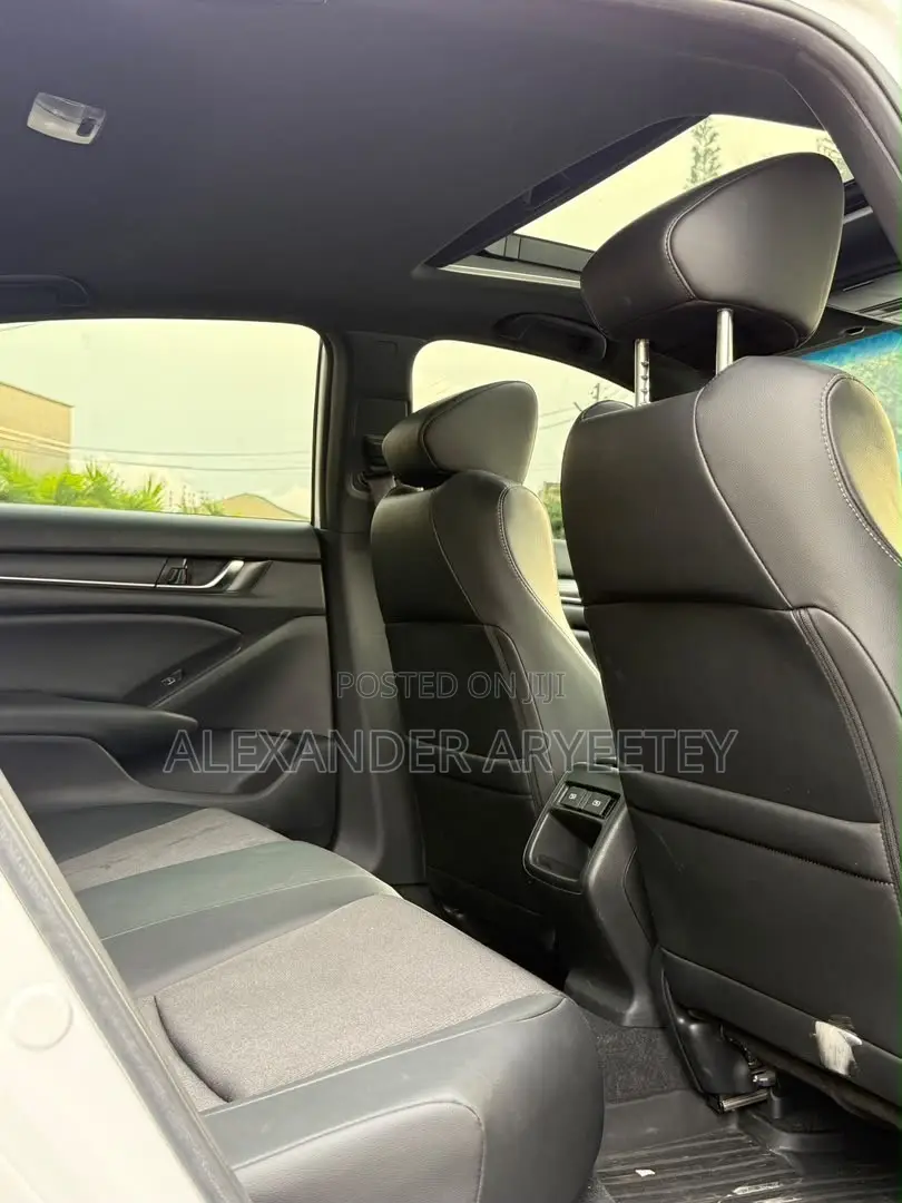 Honda Accord Sport 2.0T 2022 White