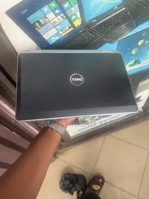 Laptop Dell Latitude E3330 8GB Intel Core i7 HDD 500GB