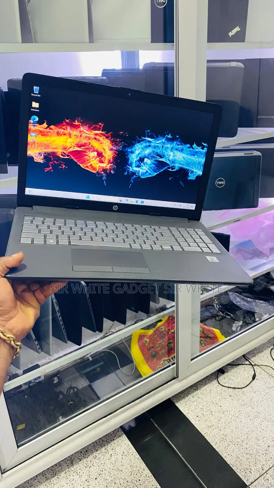 Laptop HP 250 G7 8GB Intel Core i5 HDD+SSD 1T