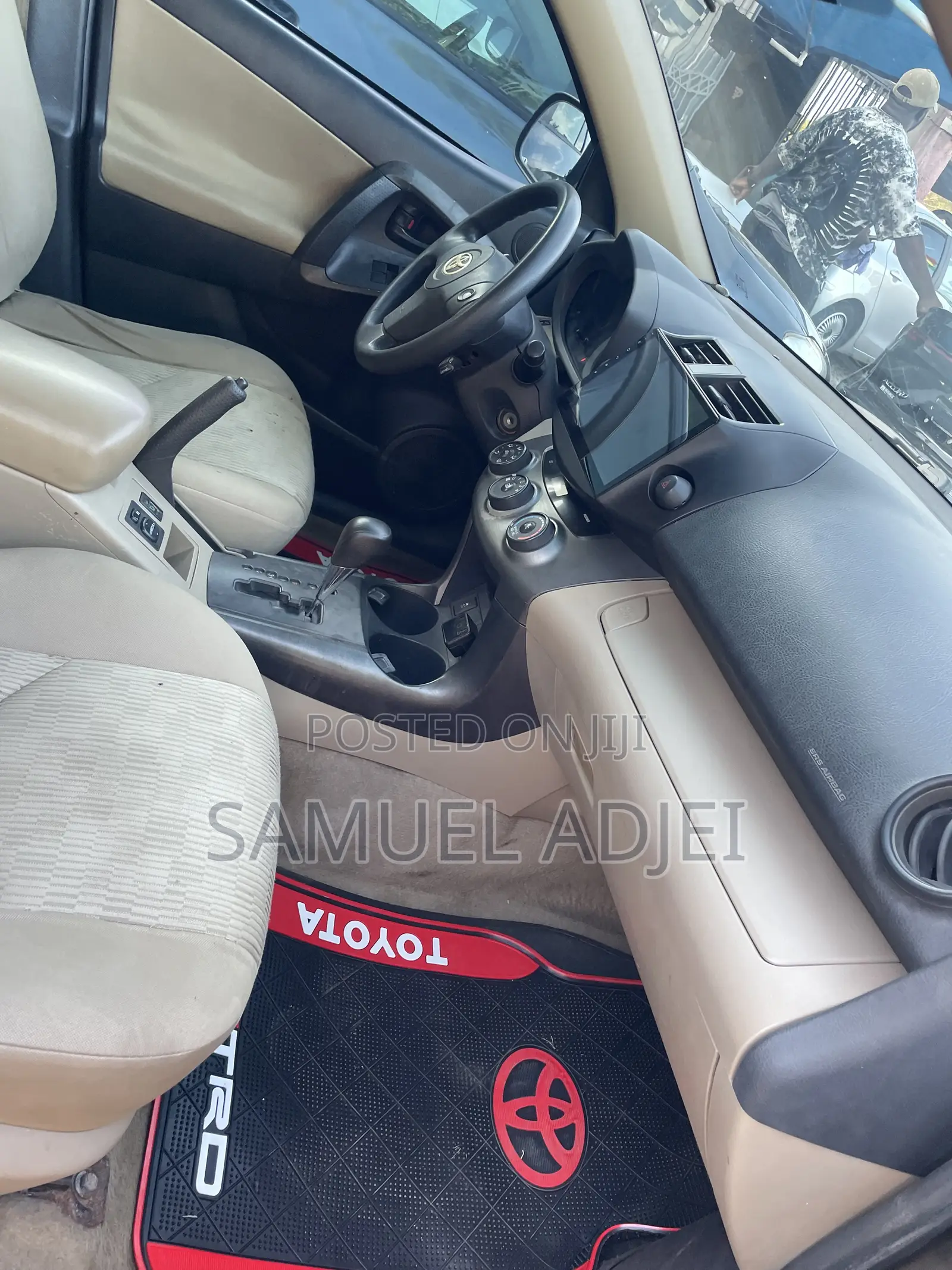 Toyota RAV4 2011 Gray