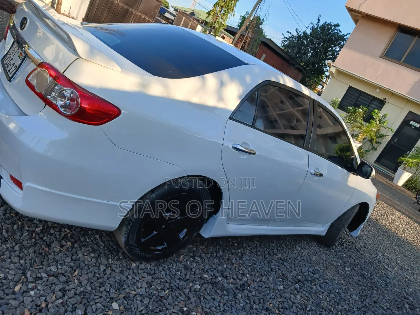 Toyota Corolla S Special Edition 4dr Sedan (1.8L 4cyl 4A) 2013 White