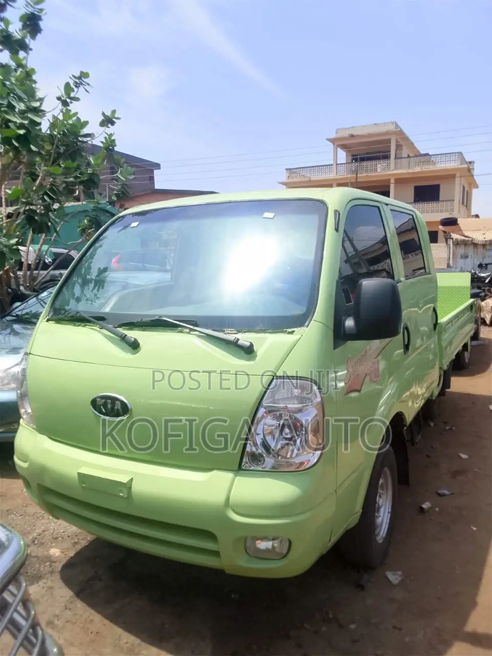 Kia Bongo 2013 Green