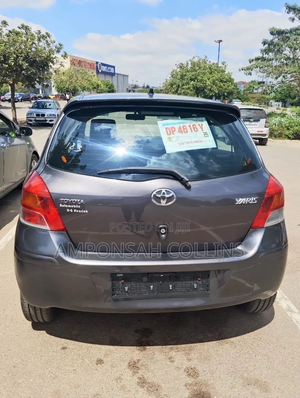 Toyota Yaris 2010 Gray