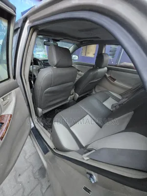 Toyota Corolla LE 2007 Gold