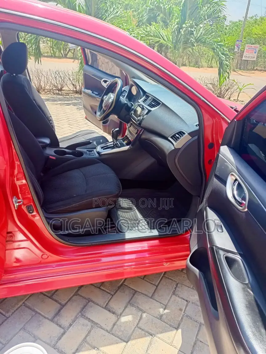Nissan Sentra S 2017 Red