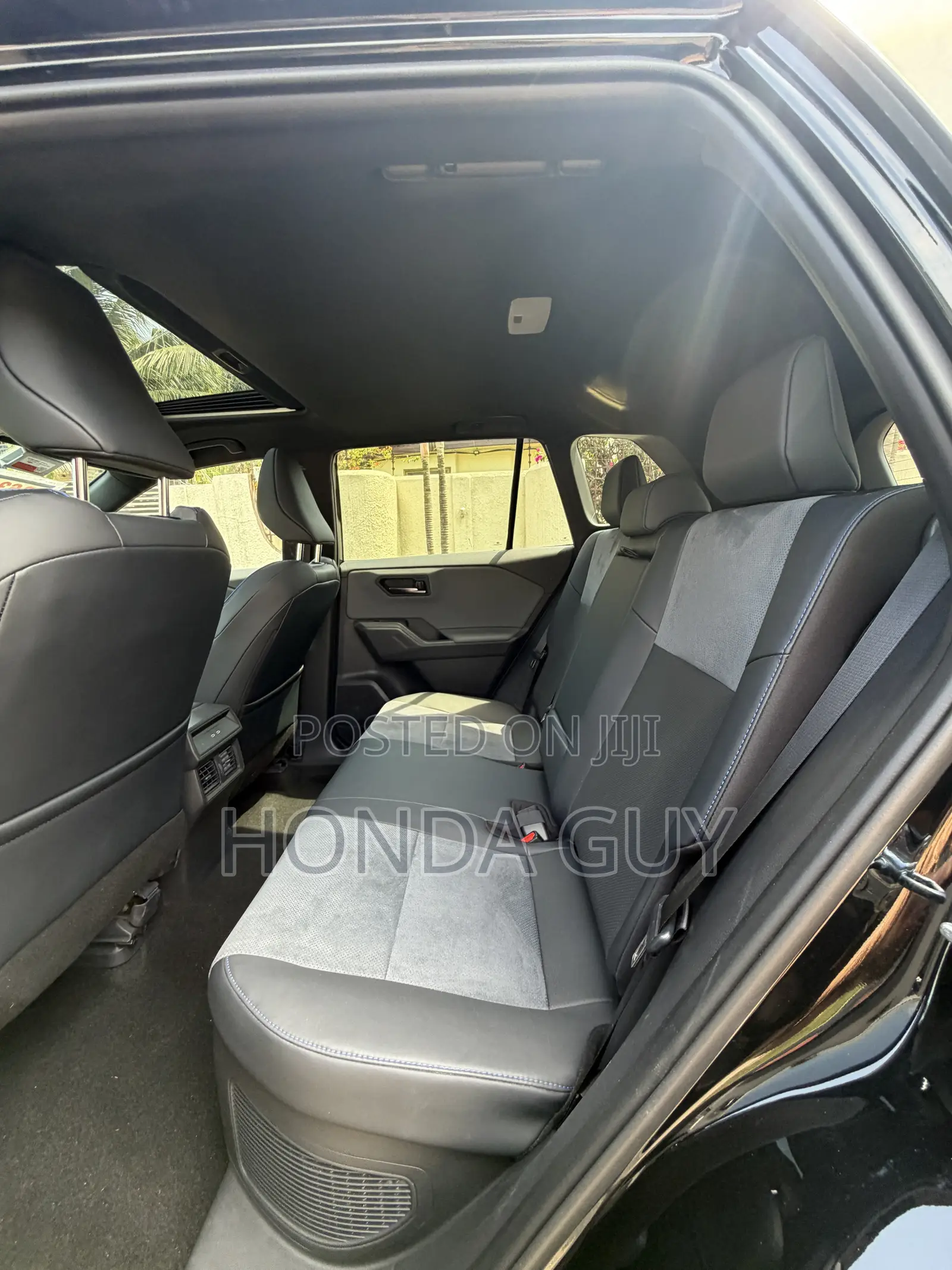 New Toyota RAV4 XSE 2026 Black