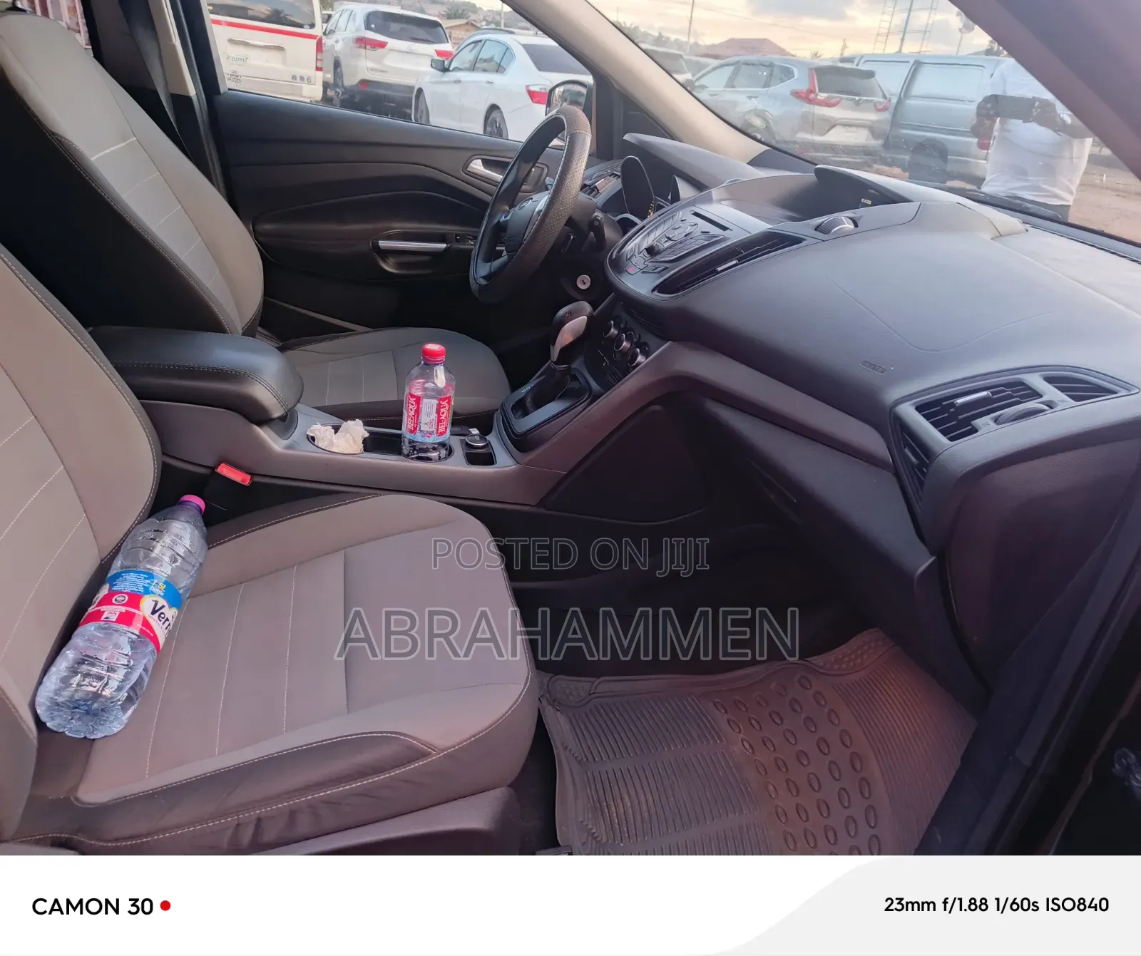 Ford Escape SE FWD 2016 Black
