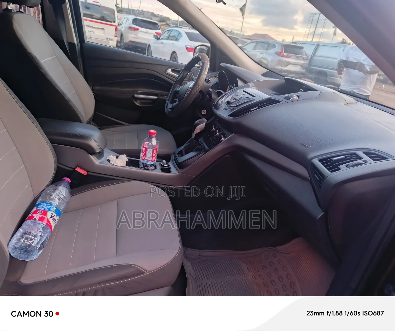 Ford Escape SE FWD 2016 Black