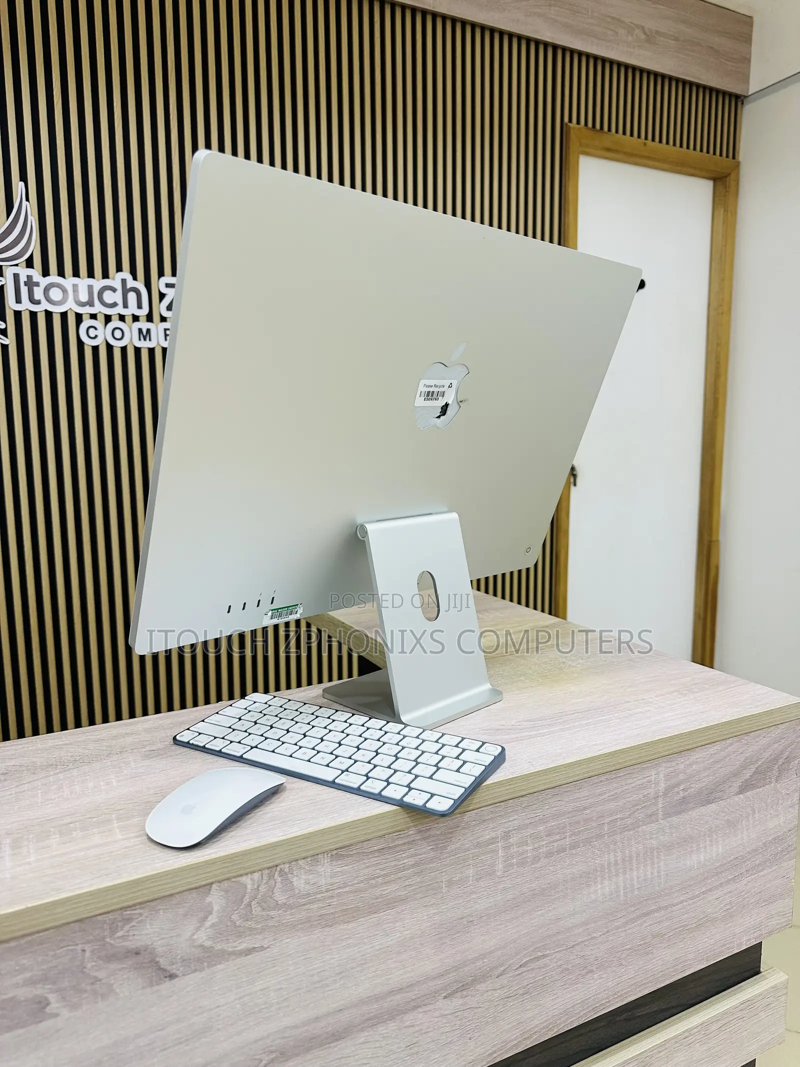 Desktop Computer Apple iMac M1 16GB Apple M1 SSD 512GB