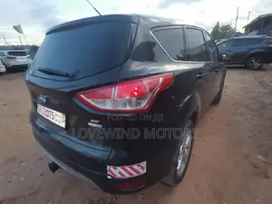 Ford Escape SE 4dr SUV (1.6L 4cyl Turbo 6A) 2014 Black