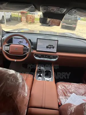 New Nissan Pick-Up 2025 Gray