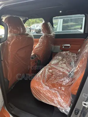 New Nissan Pick-Up 2025 Gray