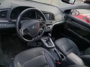 Hyundai Elantra Limited 2018 Silver