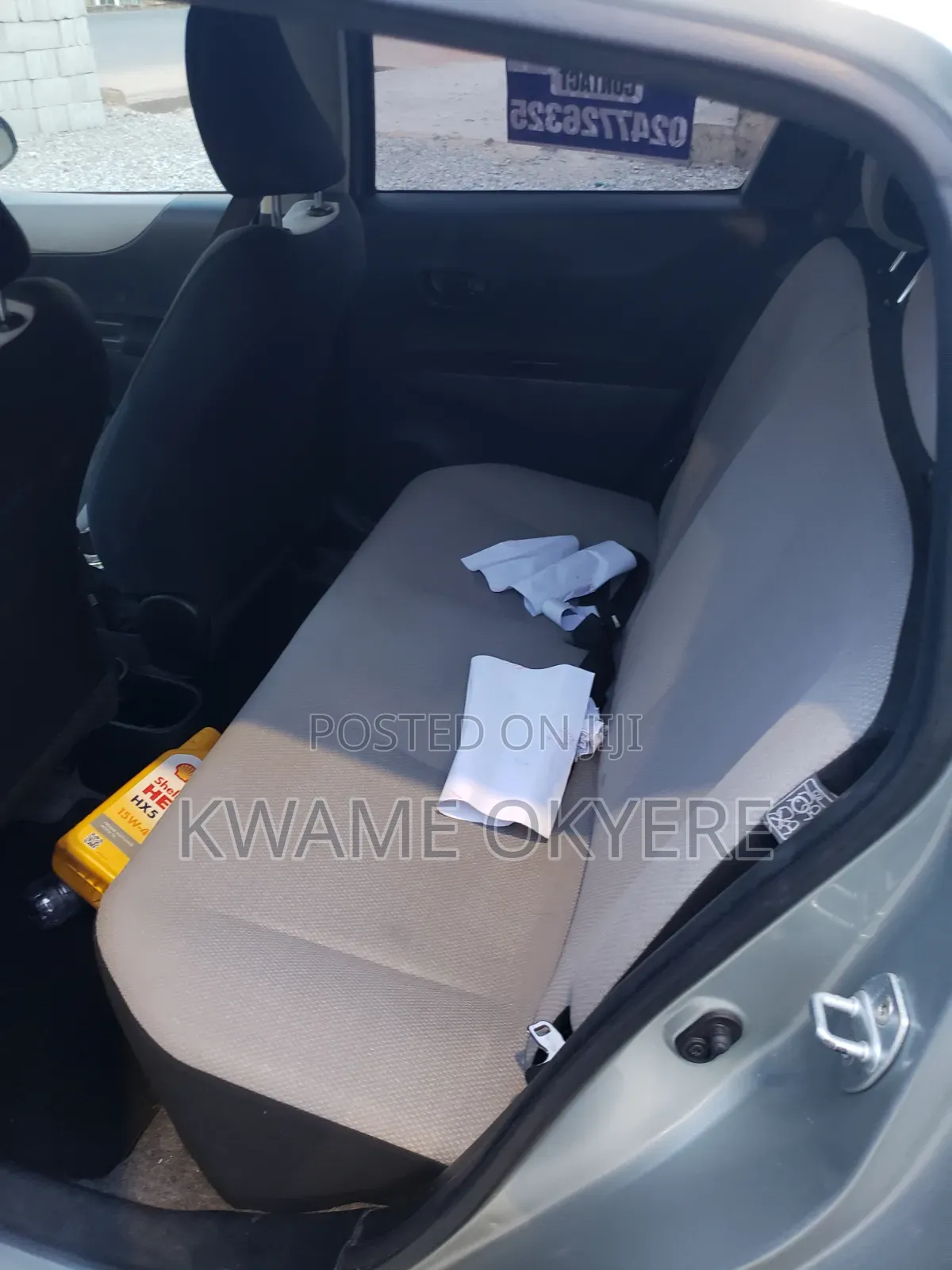 Toyota Vitz 1.3 AWD 5dr 2012