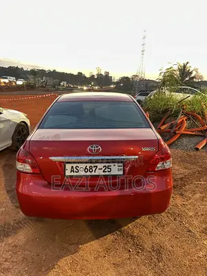Toyota Yaris 2010 Red