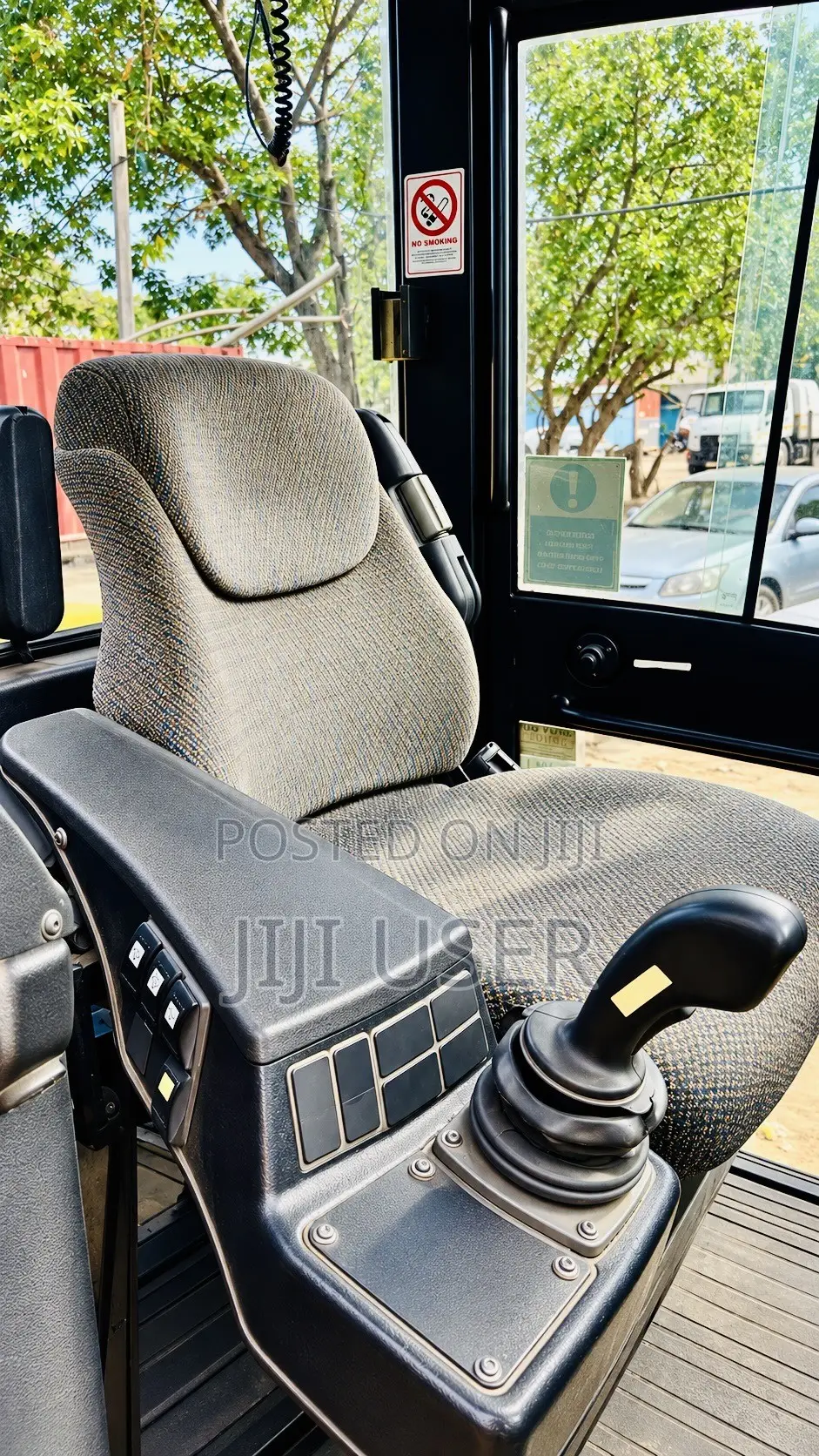 Hyster H12.00XM Heavy Duty Forklift