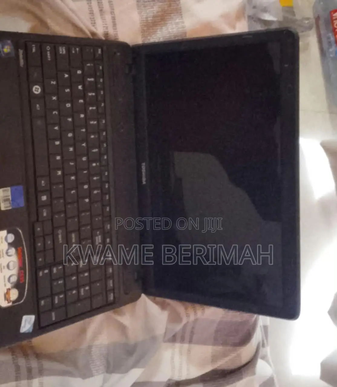 Laptop Toshiba Satellite C665 2GB Intel Pentium HDD 250GB