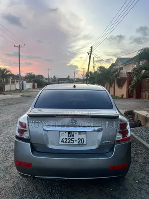Nissan Sentra 2012 Gray