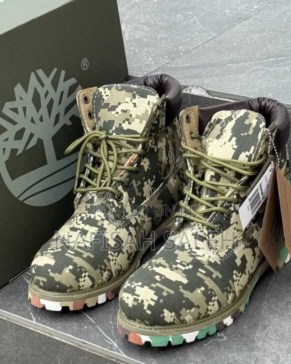 Unisex Fashion High-Top Boots – Stylish Lace-Up Platform Boots