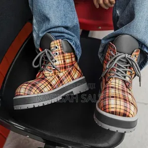 Unisex Fashion High-Top Boots – Stylish Lace-Up Platform Boots