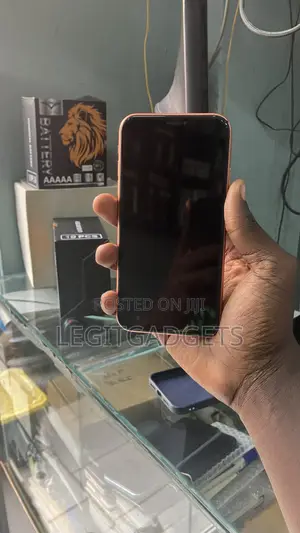 Apple iPhone XR 64 GB Orange