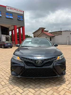 Toyota Camry 2020 Black