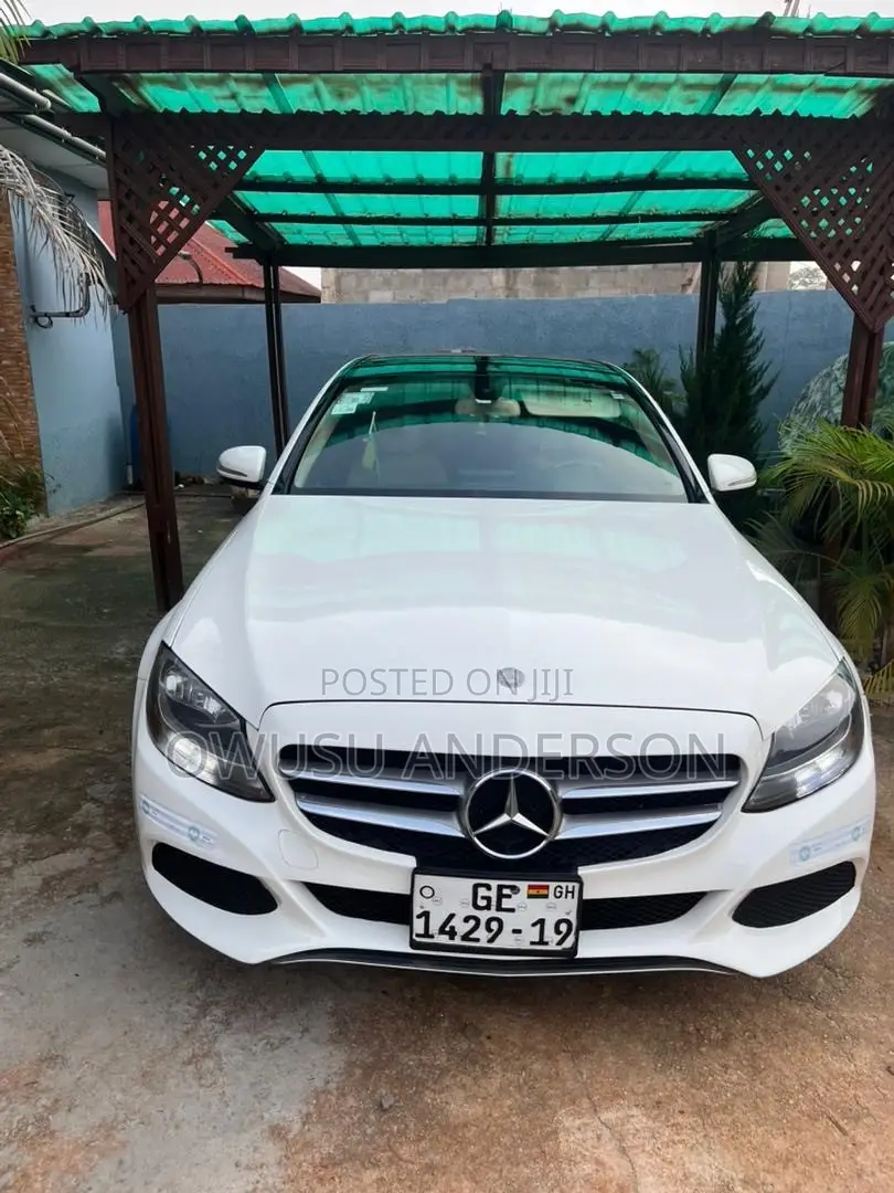 Mercedes-Benz C300 2016 White