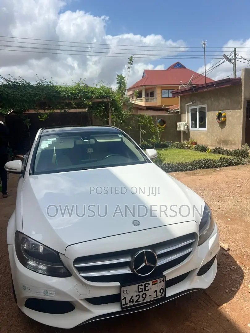 Mercedes-Benz C300 2016 White