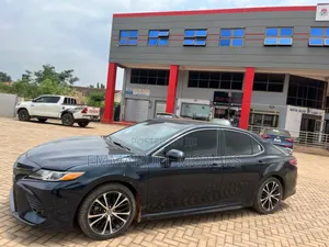 Toyota Camry 2020 Black