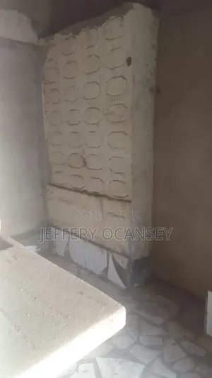 Store for Rent
