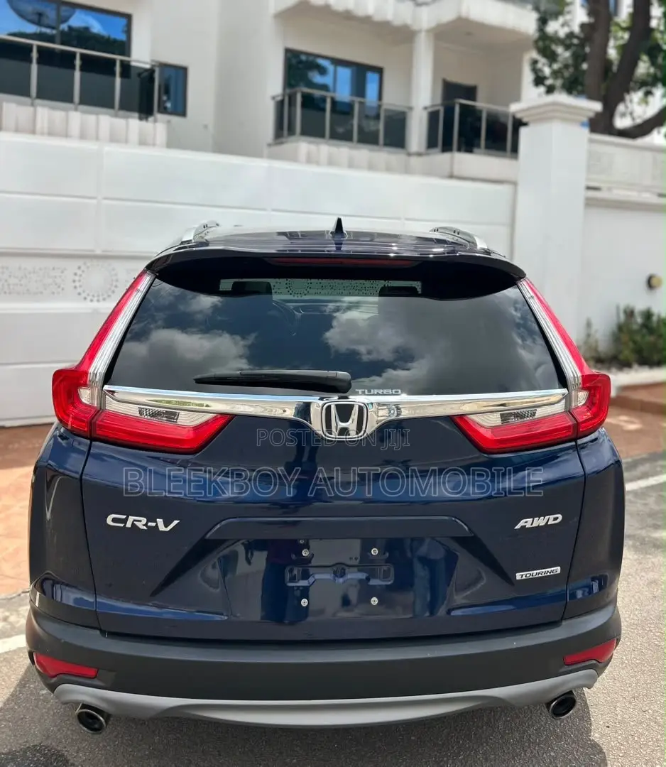 Honda CR-V Touring AWD 2019 Blue