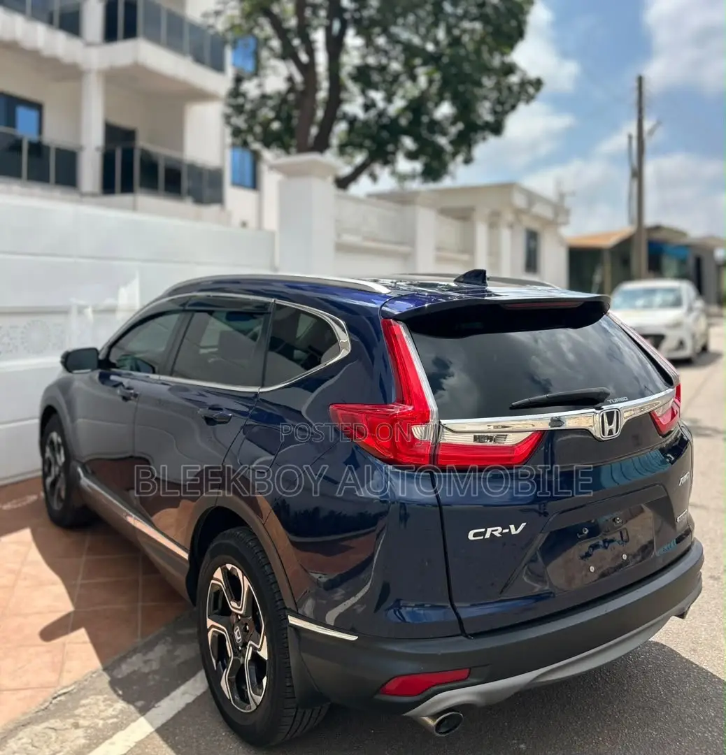 Honda CR-V Touring AWD 2019 Blue
