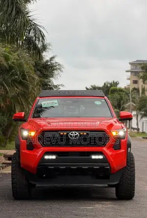 Toyota Tacoma 2024 Red