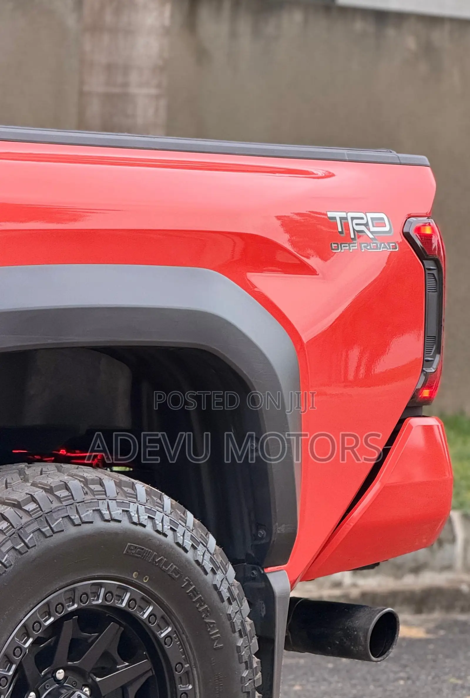 Toyota Tacoma 2024 Red