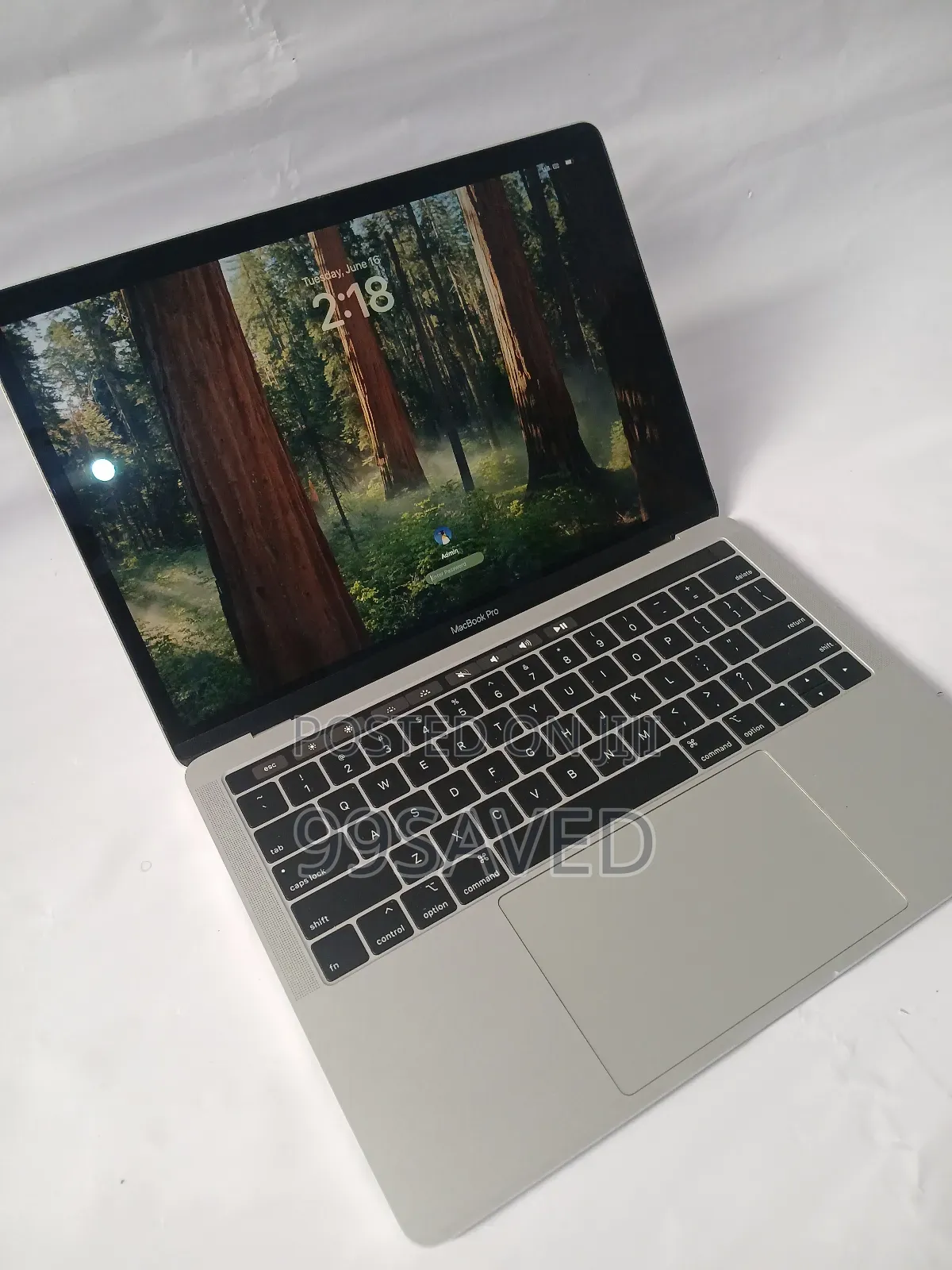 Laptop Apple MacBook 2018 8GB Intel Core i5 SSD 256GB
