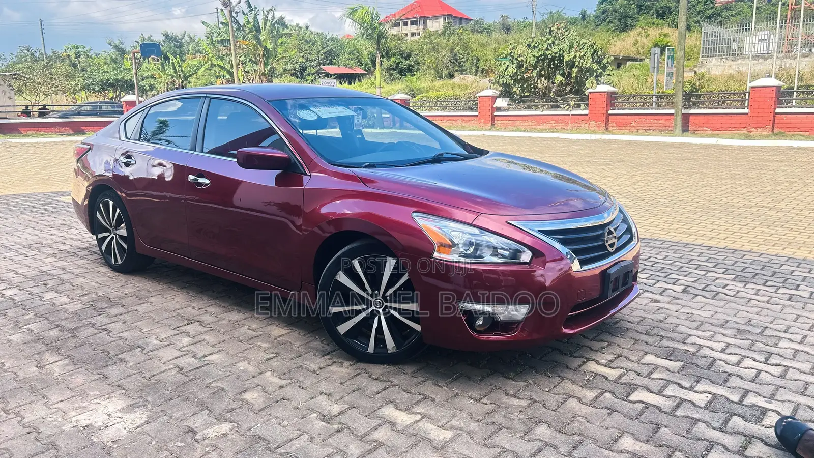 Nissan Altima 2.5 S 4dr Sedan (2.5L 4cyl CVT) 2014 Black