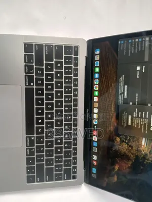 Laptop Apple MacBook Air 2019 16GB Intel Core i5 SSD 256GB