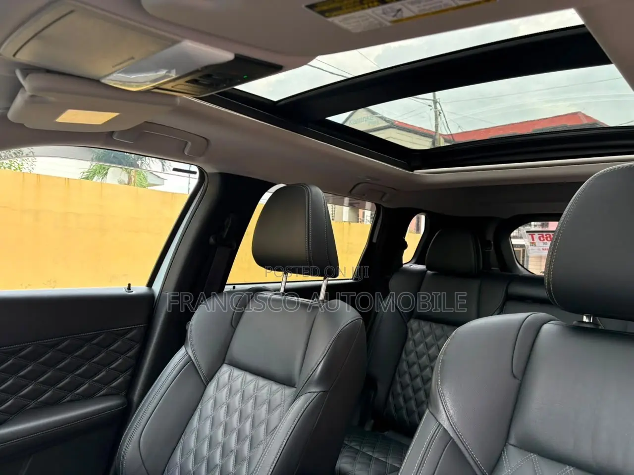 Mitsubishi Outlander 2024 White