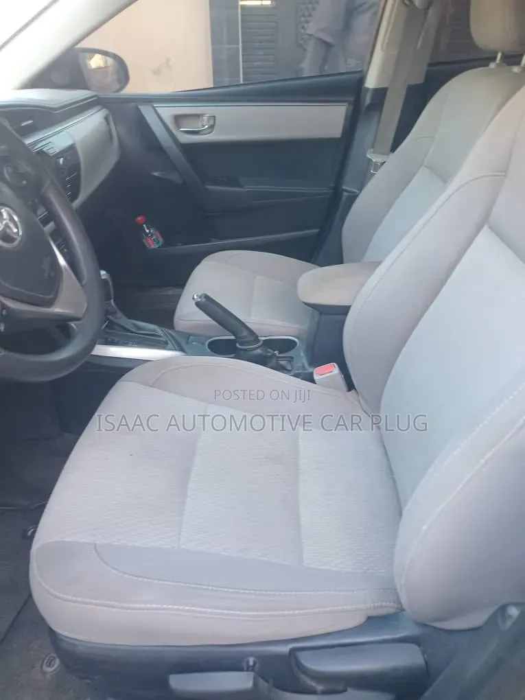 Toyota Corolla 2016 Black