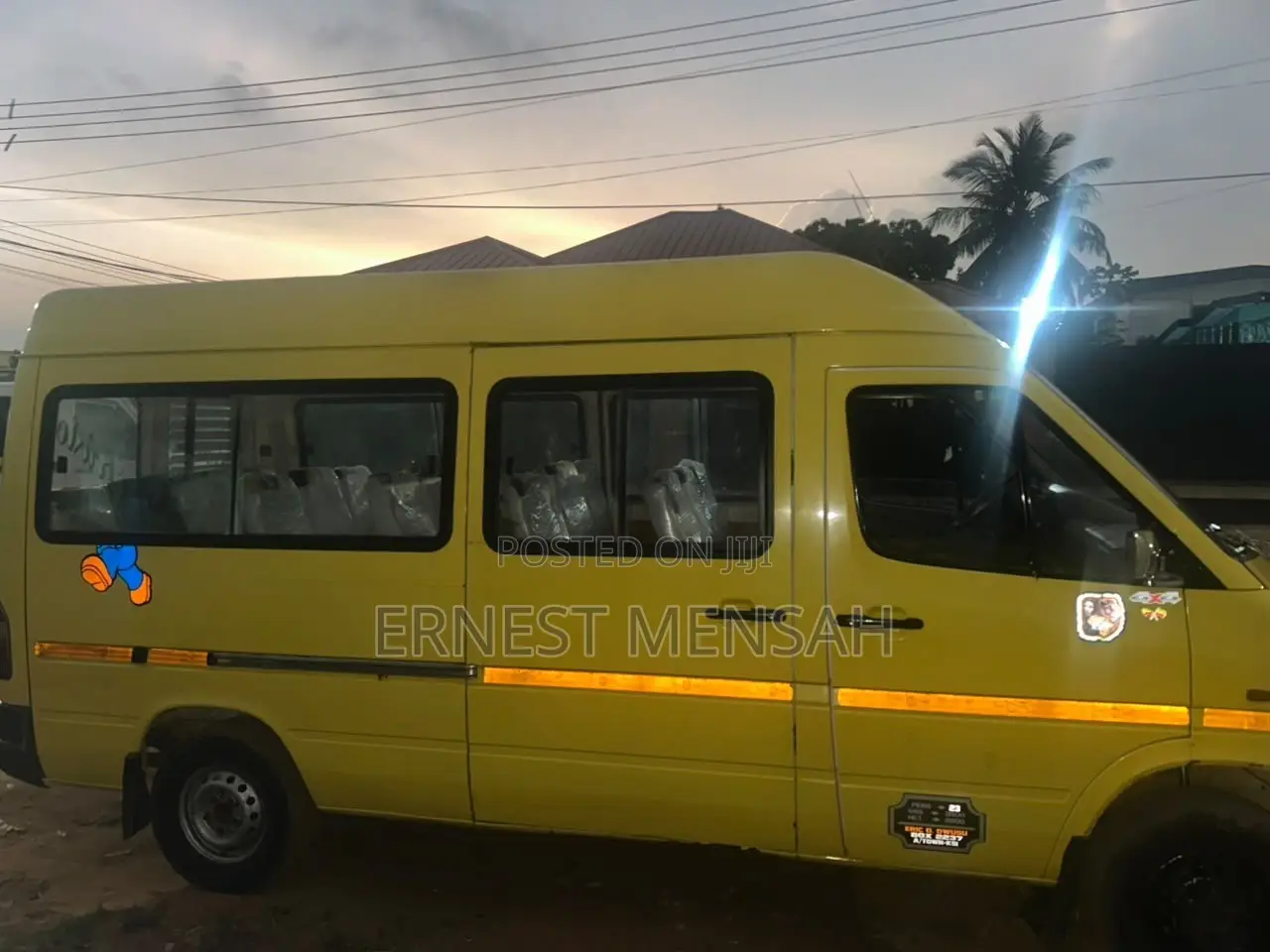 Mercedes-Benz Sprinter 2025 Yellow