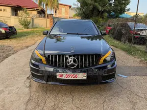 Mercedes-Benz C300 2012 Blue