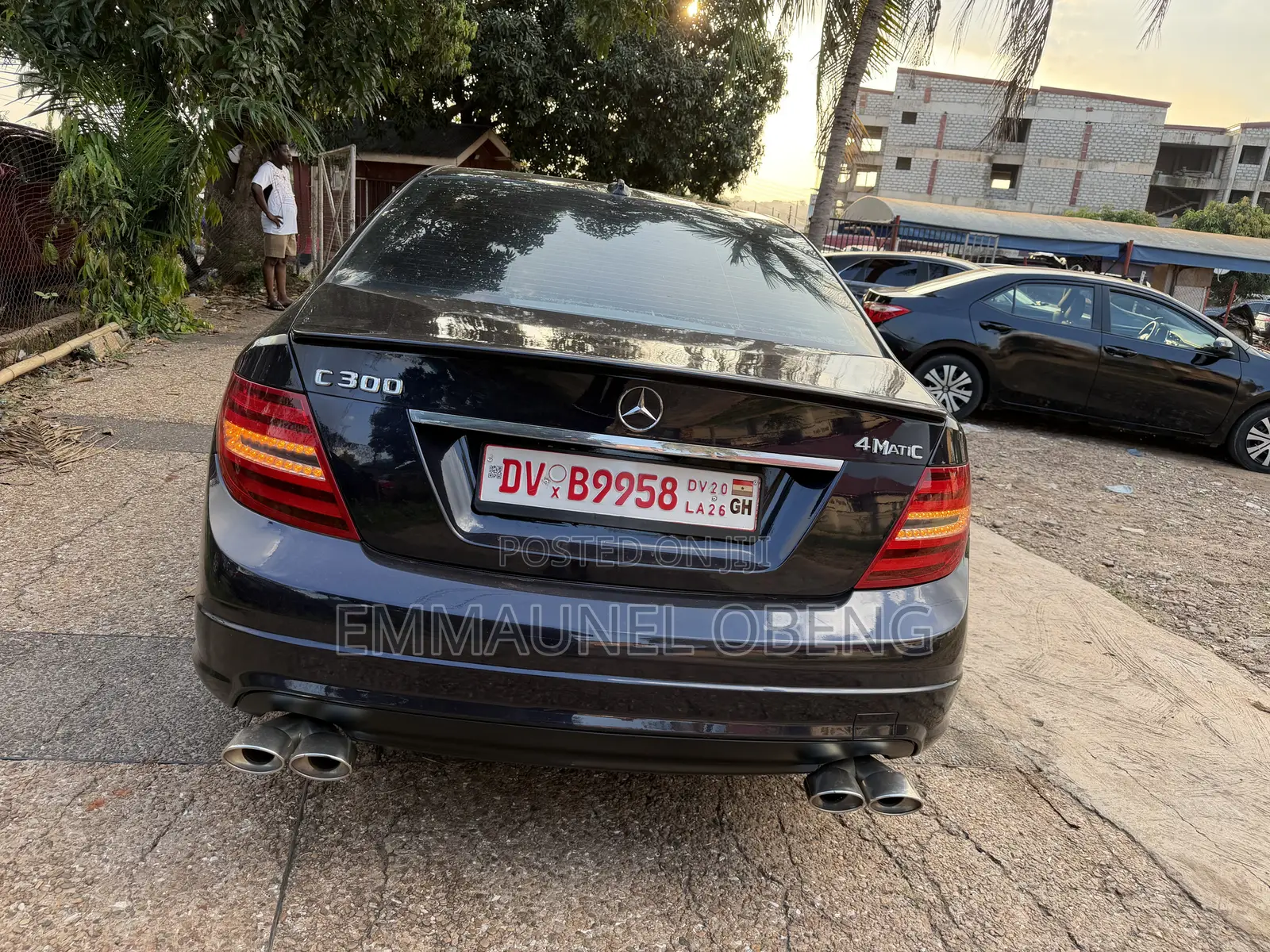 Mercedes-Benz C300 2012 Blue
