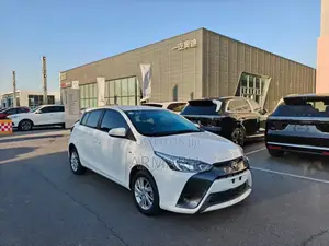 Toyota Yaris L Hatchback 3dr 2018 White