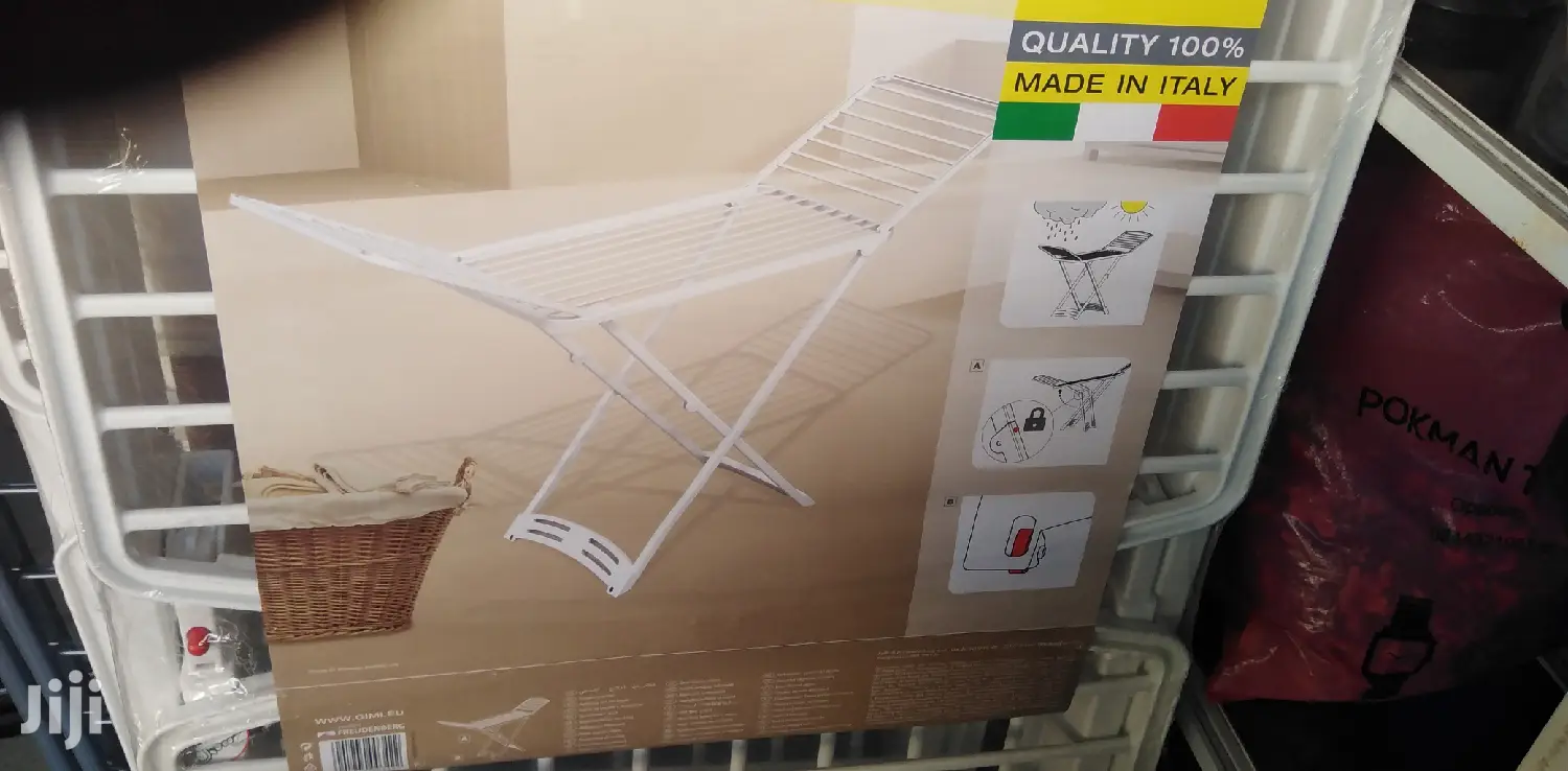 Clothes Hangersss (Clothes)