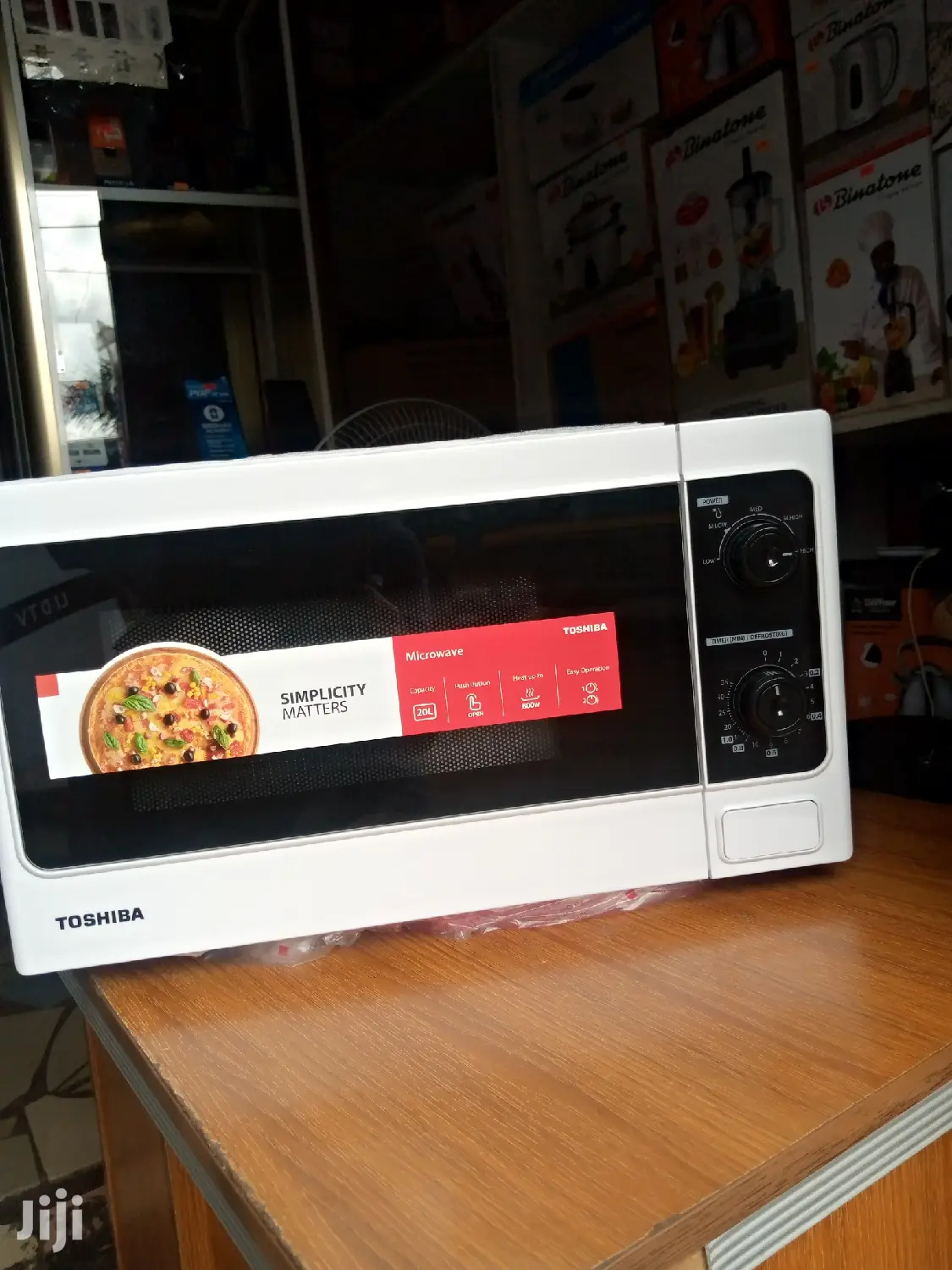 Microwave Oven- Toshiba 20L
