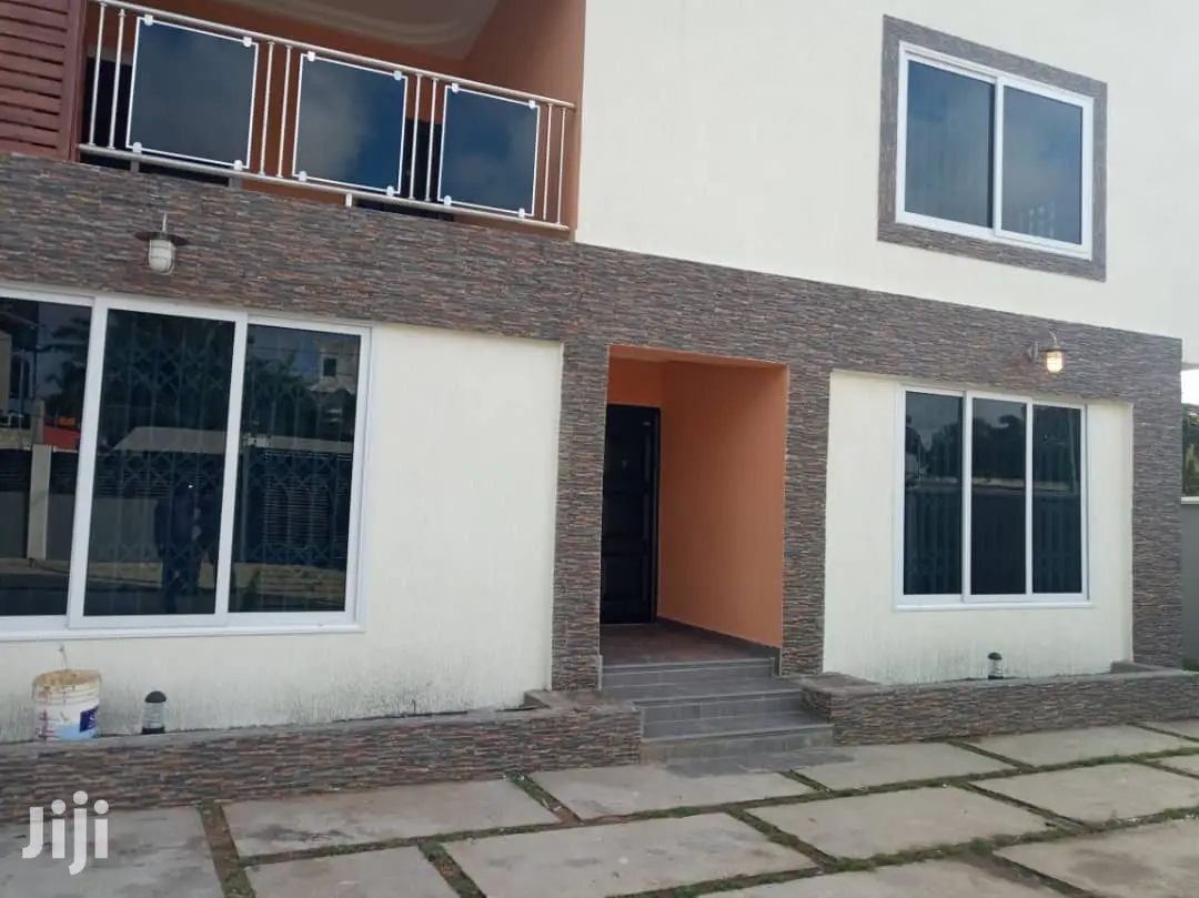 Building Contractor