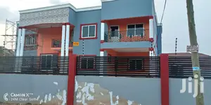 Building Contractor
