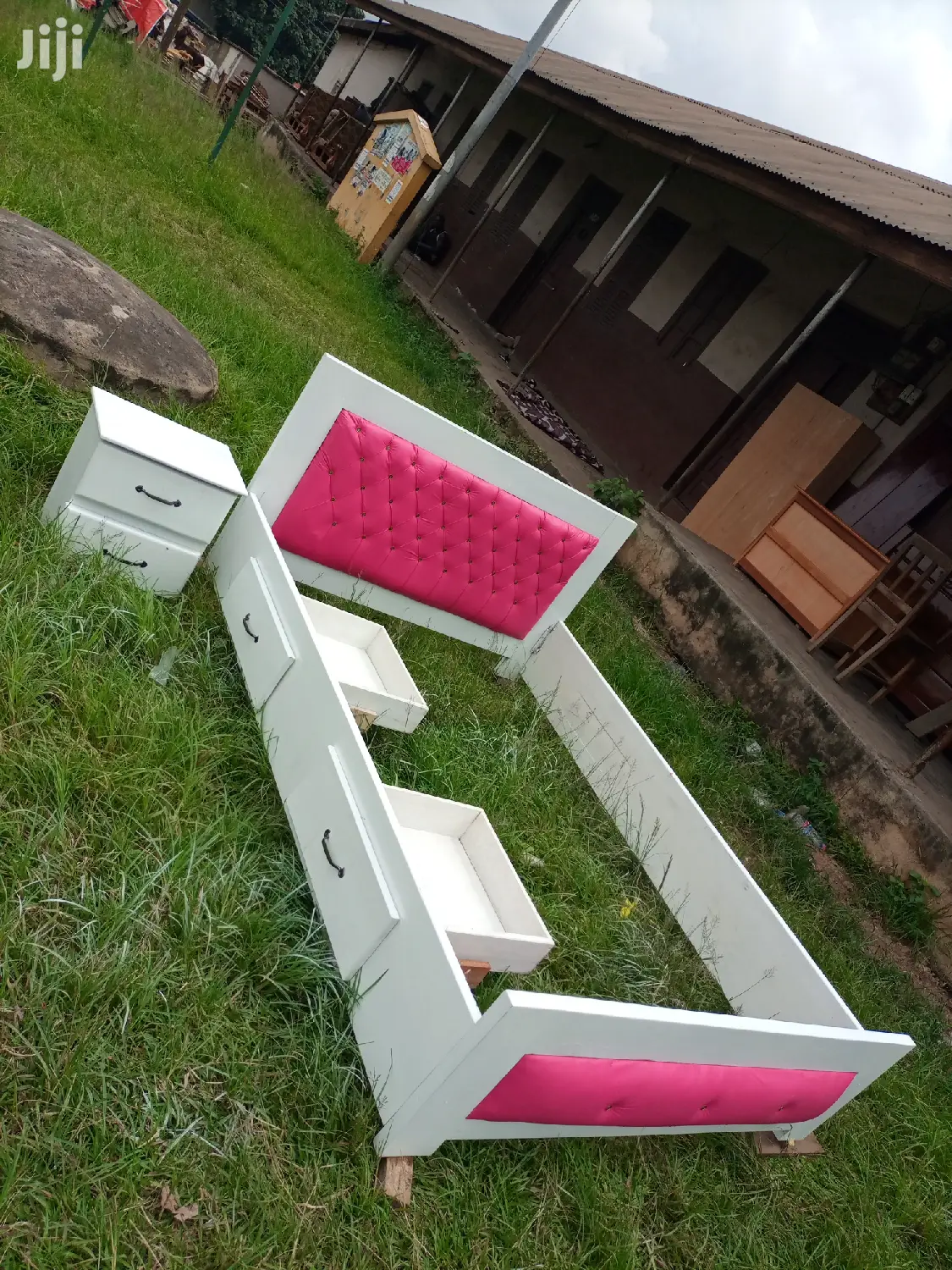 Double Bed